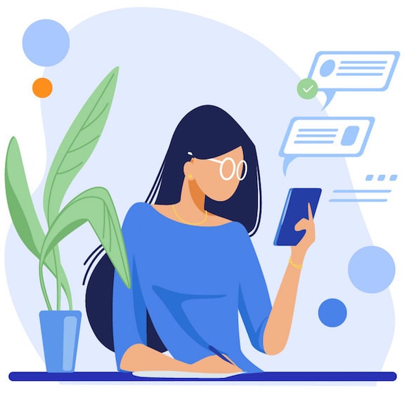 Vignetta di donna alla scrivania con telefono in mano intenta a mandare messaggi